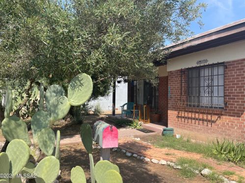 722 Tucson Blvd, Tucson, AZ 85716-4147