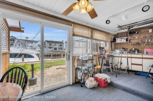 1019 Bowsprit Pt, Lacey Township NJ  08734-2706 exterior