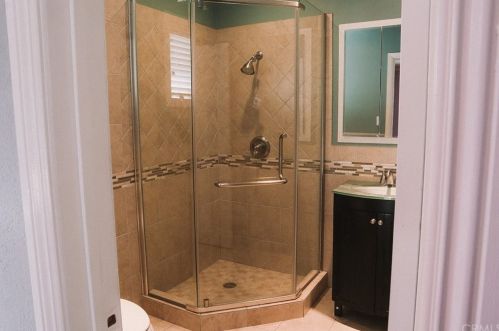 5506 Norwalk Blvd, Whittier CA 90606-2157 exterior