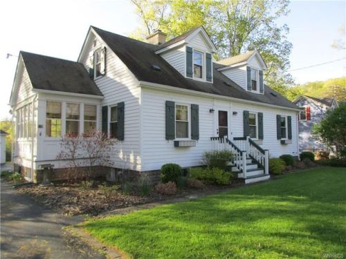 175 Bullis Rd, Cowlesville, NY 14037-9786