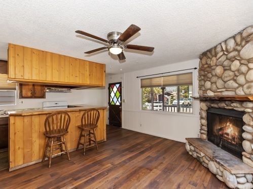 926 Country Club Blvd, Big Bear City CA  92314-9048 exterior