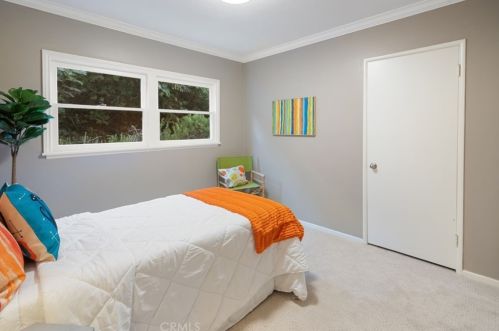 2105 Velez Dr, Rancho Palos Verdes CA  90275-1427 exterior