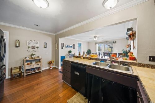 266 Hillcrest Ave, Benicia CA  94510-2225 exterior