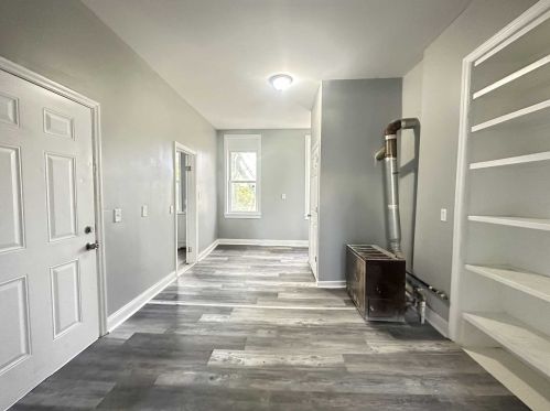 3 Fallkill Pl, Poughkeepsie NY  12601-1804 exterior