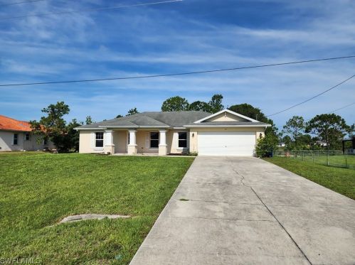 921 Sunniland Blvd, Lehigh Acres, FL 33971-5209