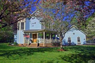 5139 Lee Cline Rd, Conover, NC 28613-8735