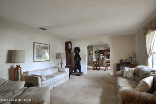 6290 Marcy St, Cocoa, FL 32927-8506