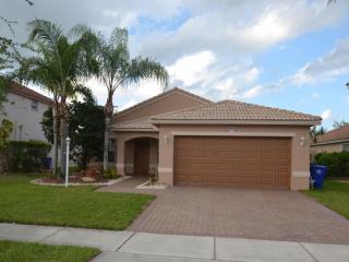 14221 22nd St, Hollywood FL  33028-2830 exterior