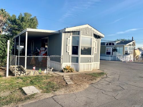 26063 Base Line St, San Bernardino, CA 92410-7036