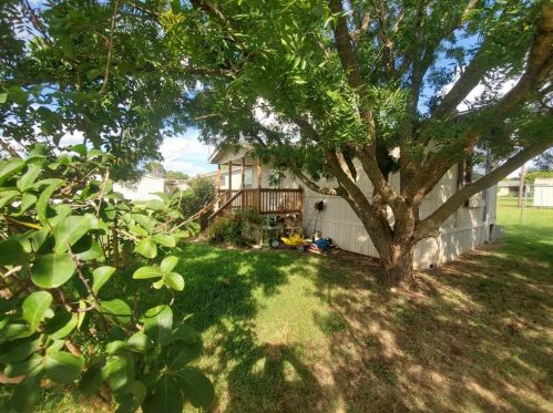 4313 Kristy Ct, Granbury, TX 76049-8129