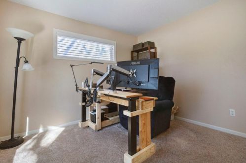 1924 Washburn Ave, Minneapolis MN 55411-2326 exterior