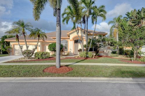 11200 Westland Cir, Boynton Beach, FL 33437-1803