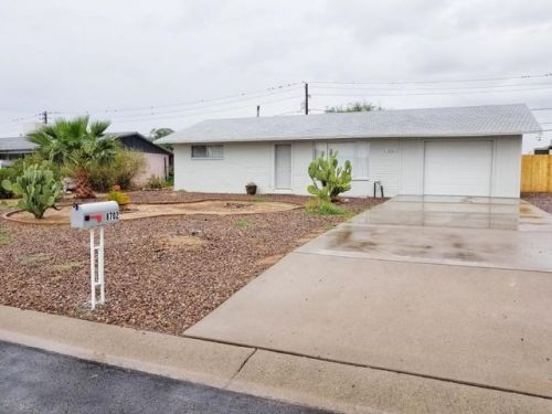 8702 Edgewood Ave, Mesa, AZ 85208-2822