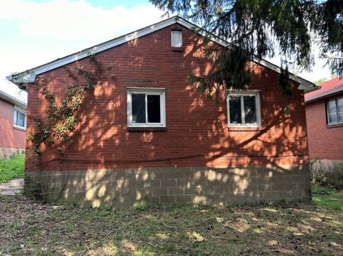 721 Atlantic Ave, Pittsburgh, PA 15224-1109