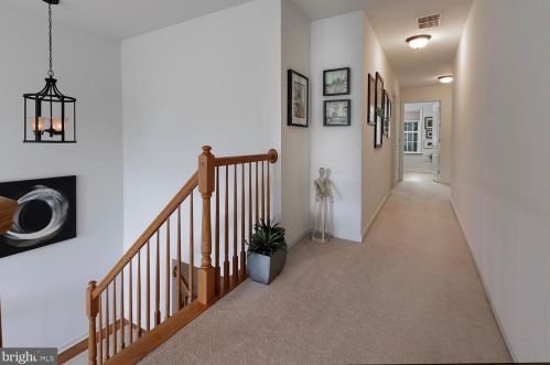 66 Wharton Dr, Glen Mills PA  19342-9522 exterior