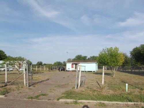 2704 11th St, Penitas, TX 78576-7299