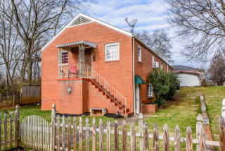 709 Mountain View Ave, Maryville, TN 37803-4819