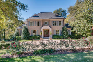 301 Westview Ave, Nashville TN  37205-3440 exterior