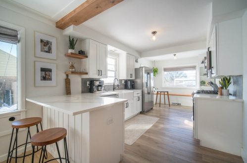 3265 93rd St, Milwaukee WI  53222-3510 exterior