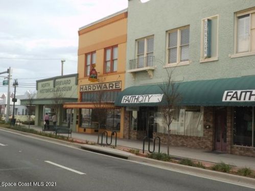 2875 Diamond Rd, Titusville FL  32796-1633 exterior