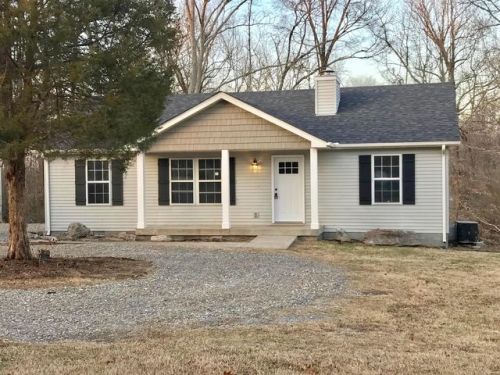 323 Preacher Rd, Charlotte, TN 37036-5311