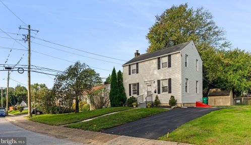 104 South Pl, New Castle DE  19720-2736 exterior