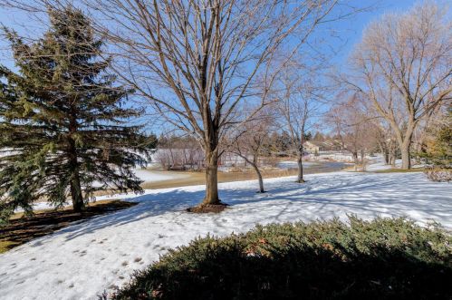 4055 Terraceview Ln, Minneapolis MN 55446-2627 exterior