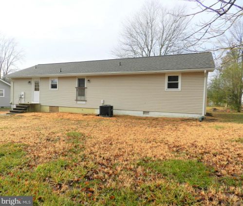 5507 Bounds St, Fredericksburg VA  22407-1201 exterior