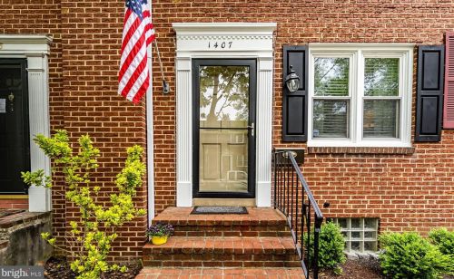 1407 Stapler Pl, Wilmington, DE 19806-2529