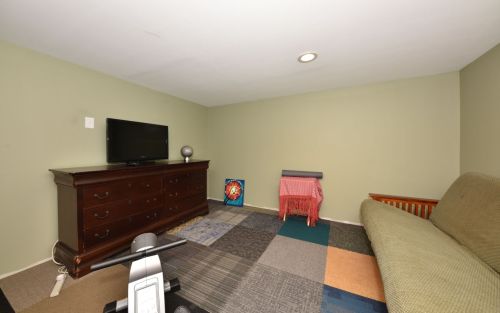 2964 82, Milwaukee WI 53219-2707 exterior