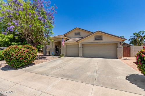 2065 Marble St, Gilbert, AZ 85295-5587