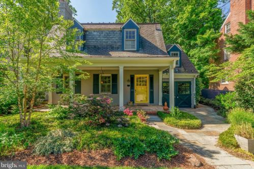 3846 Macomb St, Washington, DC 20016-3703