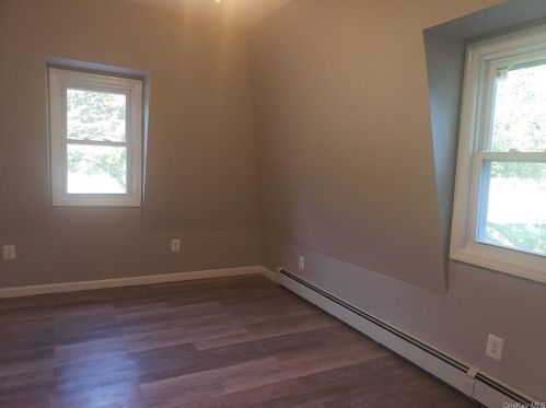 2 Plattekill Rd, Marlborough NY  12542-6023 exterior