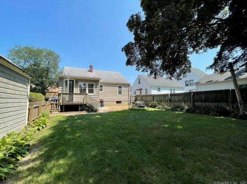 58 Judson Pl, Milford, CT 06461-4041