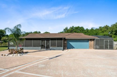 1852 Kings Ct, Kissimmee, FL 34744-6420
