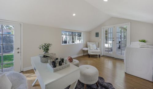 1172 Fay St, Redwood City CA  94061-2241 exterior