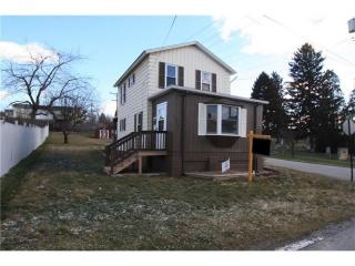 1214 Wood St, Latrobe, PA 15650-2116