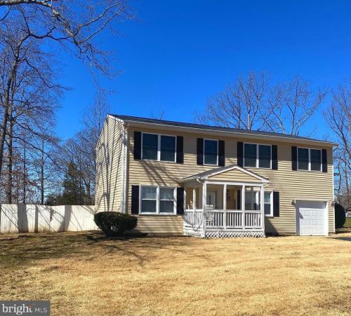 7028 Battlefield Green Dr, Fredericksburg, VA 22407-6404