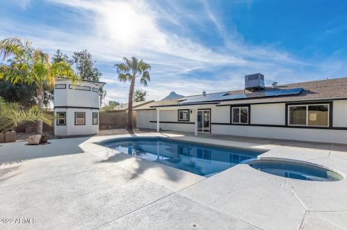 15849 20 Pl, Phoenix AZ 85022-4005 exterior