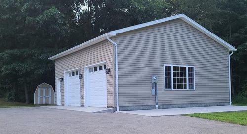 215 Buttercup Ln, Beaver Falls PA  15010-5150 exterior