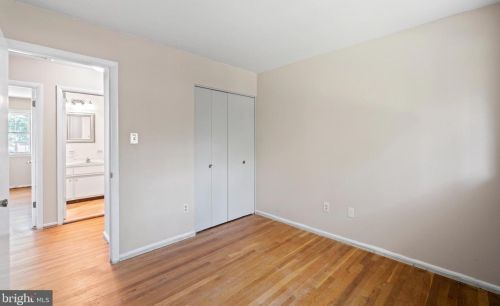 6501 Carrsbrook Ct, Springfield VA 22150-1311 exterior