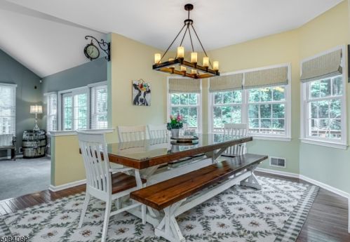 27 Kern Dr, Roxbury Township NJ  07836-9726 exterior