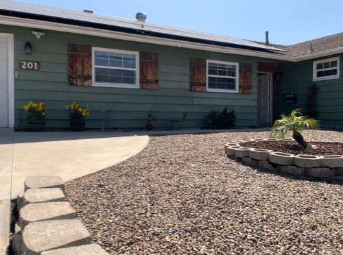 201 Thrasher Way, El Cajon, CA 92020-2633