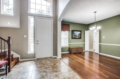 1201 Sheffield Dr, Midlothian TX  76063-7693 exterior