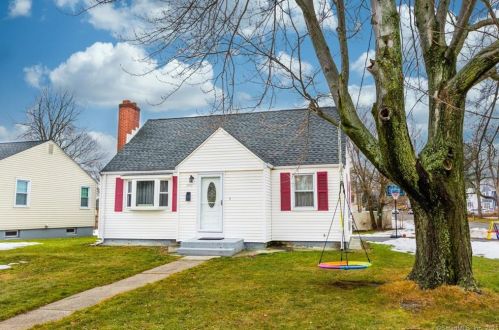 140 Childs St, New Britain, CT 06051-1710