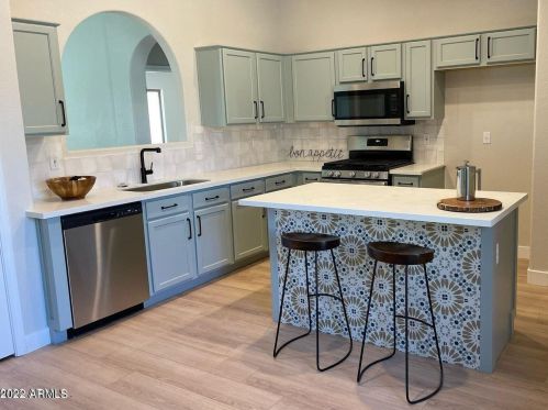 3885 Lambeth Pl, San Tan Valley, AZ 85140-5126