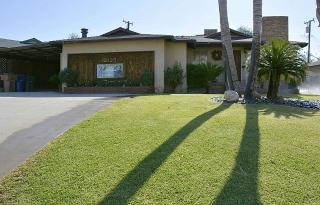2125 Avondale Dr, Bakersfield, CA 93306-4603
