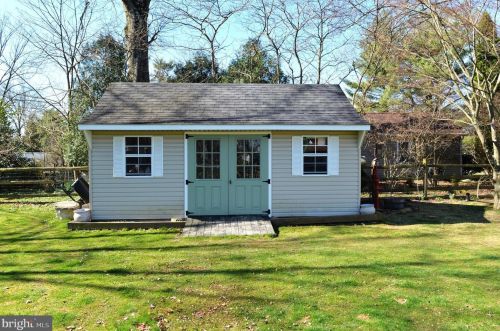 1805 Line St, Lansdale PA 19446-1632 exterior