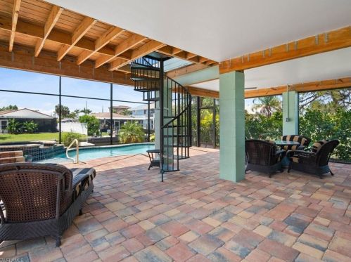 4727 Swordfish St, Bonita Springs FL  34134-7116 exterior