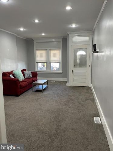 1261 Kenwood Ave, Camden NJ  08103-2815 exterior